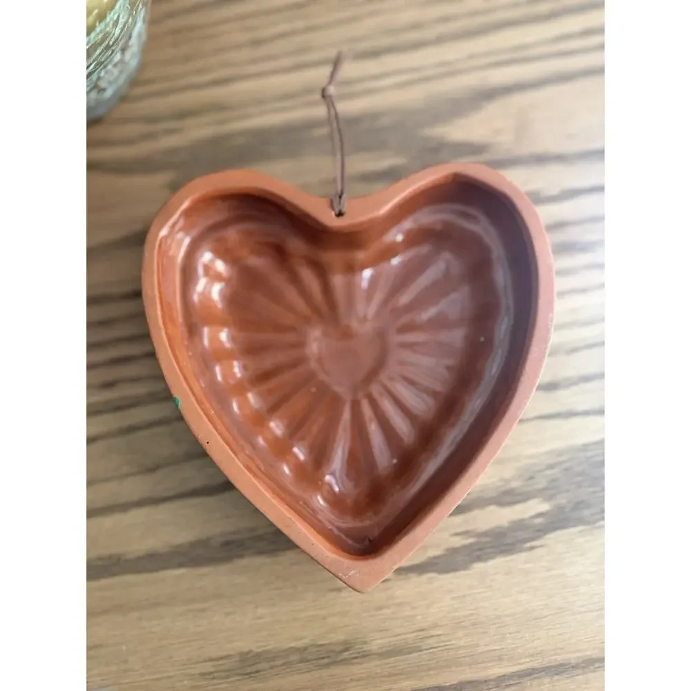 Vintage Clay Mold Heart Shaped Terracotta Decorative Mold With Hanger